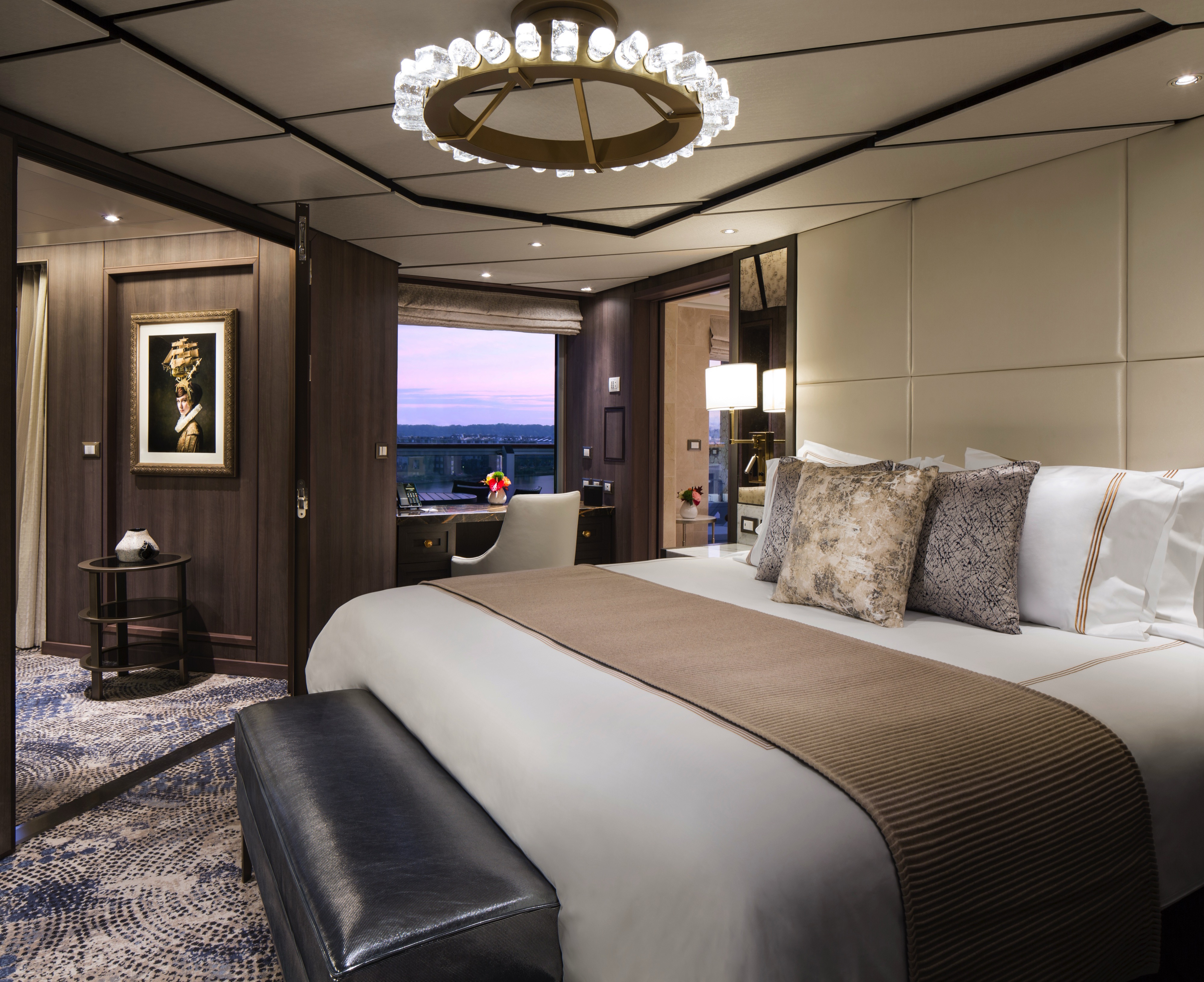 Pinnacle Suite